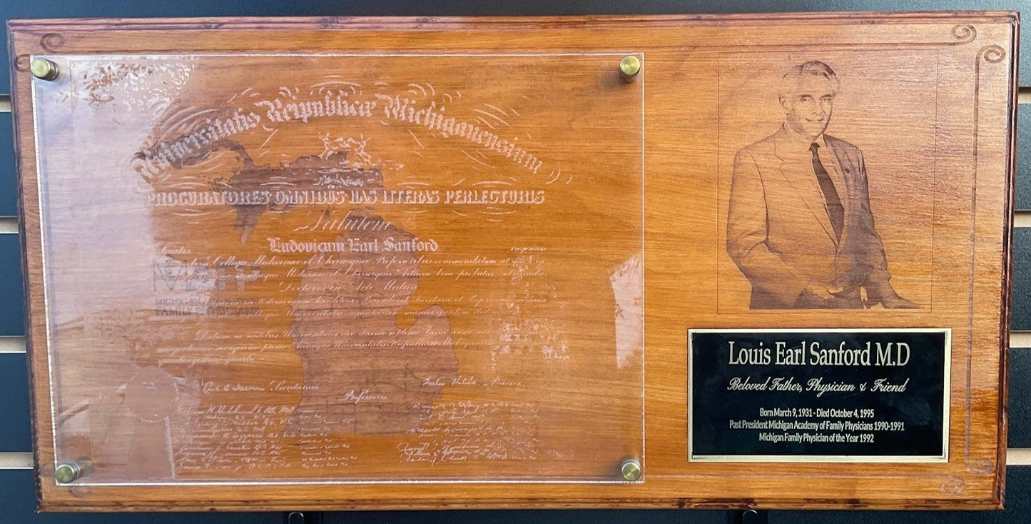 OVATION HEIRLOOM PLAQUE